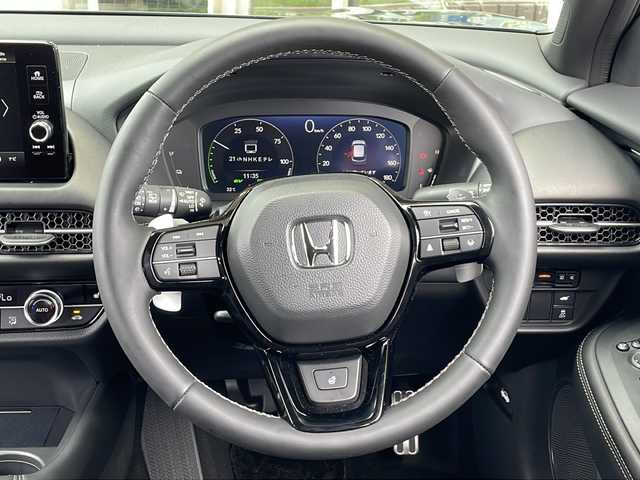 ホンダ ＺＲ－Ｖ ハイブリッド e:HEV Z ブラックスタイル 静岡県 2024(令6)年 0.1万km ミッドナイトブルービームM 純正ディスプレイオーディオ/・フルセグTV/・Bluetooth/・USB/・AM/・FM/主要装備/・BOSEプレミアムサウンド/・ホンダセンシング/・衝突軽減/・レーンキープ/・BSM/・コーナーセンサー/・アラウンドビューモニター/・追従クルコン/・ダウンヒルアシスト/・シートヒーターD/N席/・ハンドルヒーター/・置くだけ充電/・ETC2.0/・パワーバックドア/・LEDヘッドライト/・純正フロアマット
