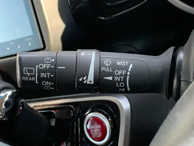 ホンダ Ｎ ＢＯＸ カスタム SSパッケージ 福井県 2014(平26)年 5.7万km プレミアムホワイトパール (株)IDOMが運営する【じしゃロン福井店】の自社ローン専用車両になりますこちらは現金またはオートローンご利用時の価格です。自社ローンご希望の方は別途その旨お申付け下さい/純正8インチナビ/フルセグTV・DVD・BT/バックカメラ/ステアリングスイッチ/両側パワースライドドア/スマートキー/HID/ETC/衝突軽減ブレーキCTBA