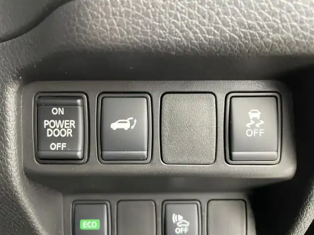 日産 エクストレイル ハイブリッド 20Xi 富山県 2018(平30)年 3.6万km ダイヤモンドブラック 純正ナビ（AM/FM/DVD/BT/フルセグ）/全方位カメラ/ドライブレコーダー/ETC/レザーシート/デジタルインナーミラー/オートホールド付電子パーキング/衝突被害軽減システム/レーダークルーズコントロール/レーンキープアシスト/コーナーセンサー/横滑り防止装置/アイドリングストップ/純正アルミホイール/純正フロアマット/オートLEDライト/革巻きステアリング/ステアリングスイッチ/スマートキー/スペアキー