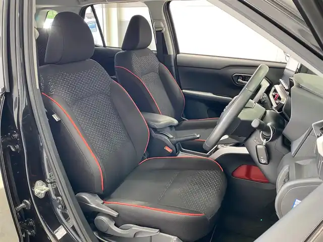 トヨタ ライズ Z 岐阜県 2020(令2)年 5.4万km ブラックマイカメタリック ブラインドスポットモニター　/ディーラー純正9インチSDナビ//Bluetooth/フルセグテレビ/CD/DVD　/全方位カメラ　/前後コーナーセンサー　/シーケンシャルウインカー　/純正17インチアルミホイール/ドアバイザー/保証書/取扱説明書/ナビ取扱説明書