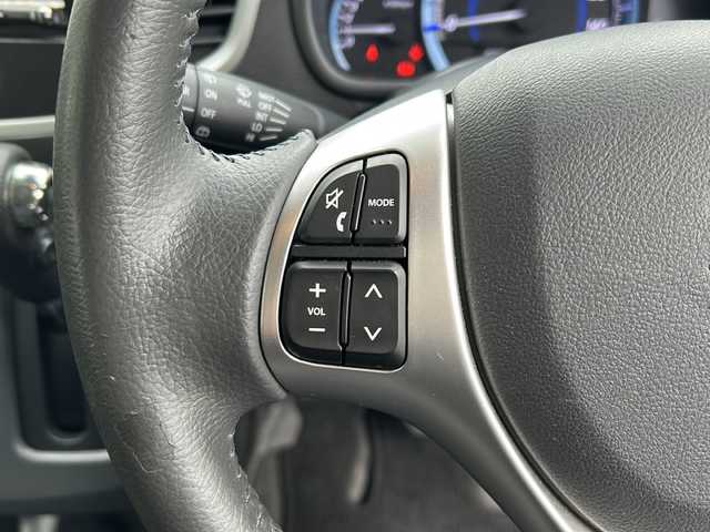 スズキ ワゴンＲ スティングレー X 兵庫県 2015(平27)年 6.4万km スチールシルバーM 保証書・取説・有/社外SDメモリナビ（FM/AM/フルセグテレビ//CD/DVD/USB/VTR/Bluetooth）/ETC/片側シートヒーター/バックカメラ/衝突被害軽減ブレーキ/車線逸脱防止支援システム/アイドリングストップ/プッシュスタート/スマートキー×2/純正フロアマット/純正ドアバイザー/純正14インチアルミホイール