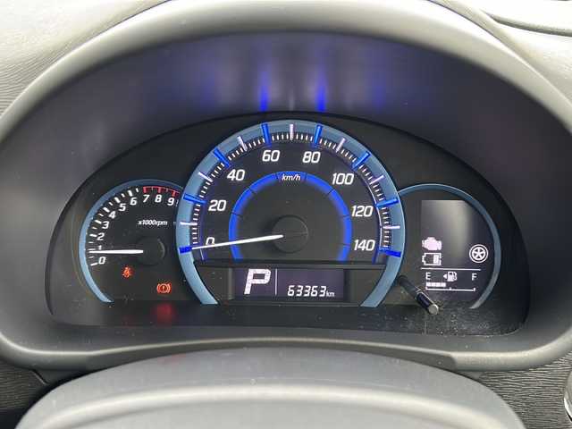 スズキ ワゴンＲ スティングレー X 兵庫県 2015(平27)年 6.4万km スチールシルバーM 保証書・取説・有/社外SDメモリナビ（FM/AM/フルセグテレビ//CD/DVD/USB/VTR/Bluetooth）/ETC/片側シートヒーター/バックカメラ/衝突被害軽減ブレーキ/車線逸脱防止支援システム/アイドリングストップ/プッシュスタート/スマートキー×2/純正フロアマット/純正ドアバイザー/純正14インチアルミホイール