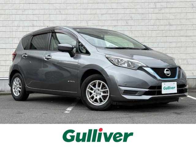 日産 ノート e－パワー X 大阪府 2017(平29)年 9.5万km ガンＭ 純正ナビ/フルセグ/アラウンドビューモニター/エマージェンシーブレーキ/車線逸脱警報/ソナー/LEDヘッドライト/ドライブレコーダー/ETC/純正アルミホイール/スマートキー×2