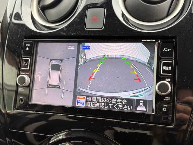 日産 ノート e－パワー X 大阪府 2017(平29)年 9.5万km ガンＭ 純正ナビ/フルセグ/アラウンドビューモニター/エマージェンシーブレーキ/車線逸脱警報/ソナー/LEDヘッドライト/ドライブレコーダー/ETC/純正アルミホイール/スマートキー×2