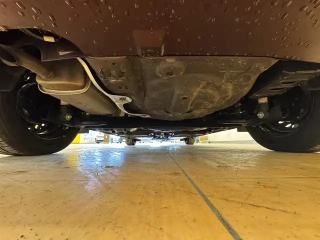 日産 ノート X 群馬県 2024(令6)年 3万km バーガンディー 安全性能/・エマージェンシーブレーキ/・プロパイロット/・ブラインドスポットモニター/・車線逸脱防止支援/・速度標識表示/・駐車支援/・後退時車両検知/純正9インチメモリナビ/　　BT/フルセグ/    USB/HDMI/FM/AM/    AppleCarPlay/AndroidAuto/アラウンドビューモニター/デジタルインナーミラー/オートLEDヘッドライト/オートブレーキホールド/電動パーキングブレーキ/スマートキー/置くだけ充電/ビルドインETC2.0