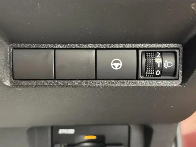 日産 ノート X 群馬県 2024(令6)年 3万km バーガンディー 安全性能/・エマージェンシーブレーキ/・プロパイロット/・ブラインドスポットモニター/・車線逸脱防止支援/・速度標識表示/・駐車支援/・後退時車両検知/純正9インチメモリナビ/　　BT/フルセグ/    USB/HDMI/FM/AM/    AppleCarPlay/AndroidAuto/アラウンドビューモニター/デジタルインナーミラー/オートLEDヘッドライト/オートブレーキホールド/電動パーキングブレーキ/スマートキー/置くだけ充電/ビルドインETC2.0