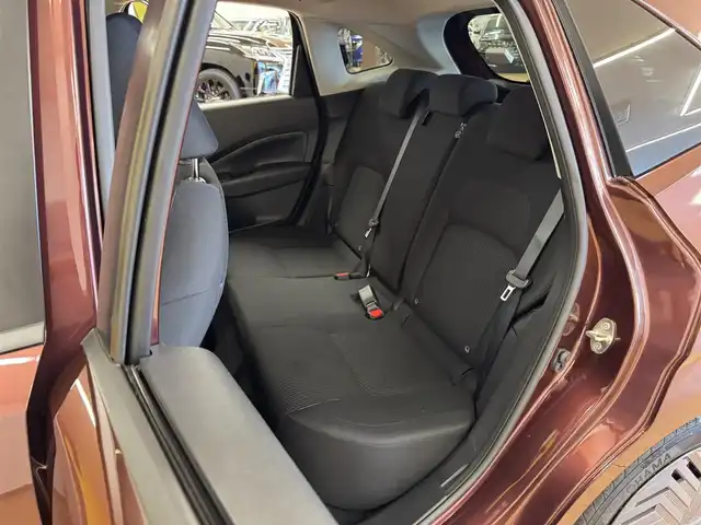 日産 ノート X 群馬県 2024(令6)年 3万km バーガンディー 安全性能/・エマージェンシーブレーキ/・プロパイロット/・ブラインドスポットモニター/・車線逸脱防止支援/・速度標識表示/・駐車支援/・後退時車両検知/純正9インチメモリナビ/　　BT/フルセグ/    USB/HDMI/FM/AM/    AppleCarPlay/AndroidAuto/アラウンドビューモニター/デジタルインナーミラー/オートLEDヘッドライト/オートブレーキホールド/電動パーキングブレーキ/スマートキー/置くだけ充電/ビルドインETC2.0