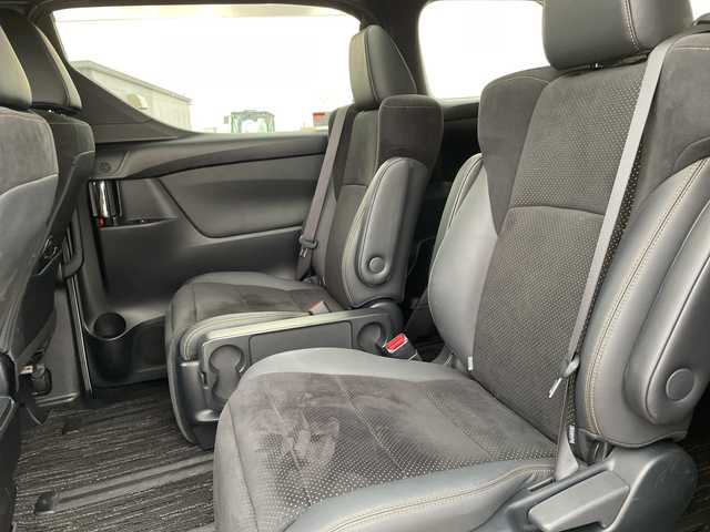 トヨタ アルファード S タイプゴールド 石川県 2020(令2)年 4.8万km パール 純正ディスプレイオーディオ　ナビ　フルセグ　バックカメラ　サンルーフ　ＬＥＤヘッドライト　ビルトインＥＴＣ　パワーバックドア　両側パワスラ　ハーフレザーシート　セーフティセンス　レーダークルーズ