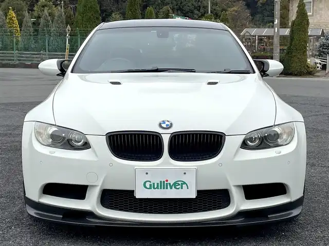ＢＭＷ Ｍ３ クーペ 千葉県 2009(平21)年 6.7万km アルピンホワイトⅢ Mドライブパッケージ/カーボンルーフ/社外カーボンフロントスポイラー/社外カーボントランクスポイラ/ー/純正18インチAW/純正HDDナビ/バックカメラ