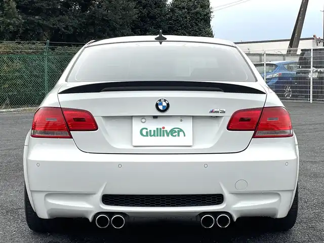 ＢＭＷ Ｍ３ クーペ 千葉県 2009(平21)年 6.7万km アルピンホワイトⅢ Mドライブパッケージ/カーボンルーフ/社外カーボンフロントスポイラー/社外カーボントランクスポイラ/ー/純正18インチAW/純正HDDナビ/バックカメラ