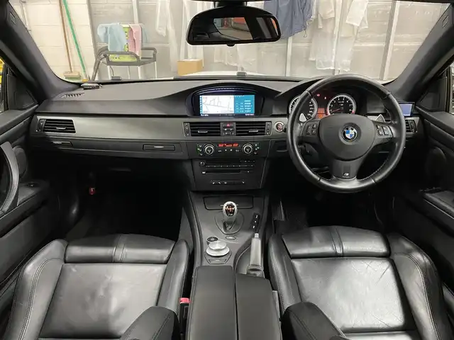 ＢＭＷ Ｍ３ クーペ 千葉県 2009(平21)年 6.7万km アルピンホワイトⅢ Mドライブパッケージ/カーボンルーフ/社外カーボンフロントスポイラー/社外カーボントランクスポイラ/ー/純正18インチAW/純正HDDナビ/バックカメラ