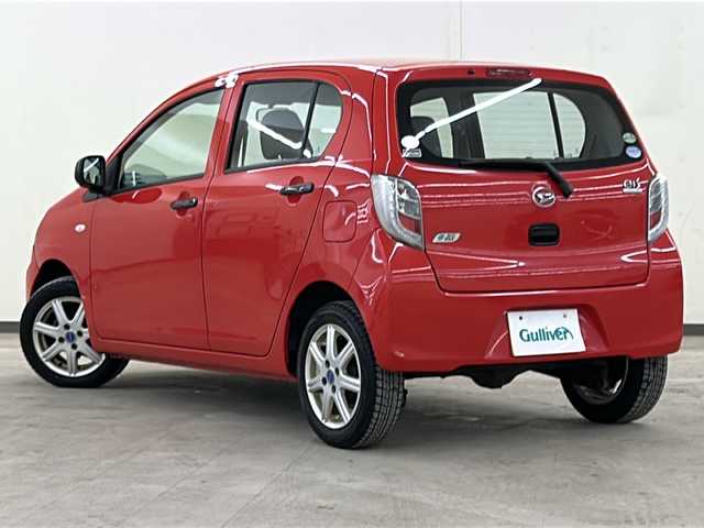ダイハツ ミラ イース Lf SA 道央・札幌 2014(平26)年 16.6万km シャイニングレッド /4WD//アイドリングストップ//CD//ミュージックサーバー//ミュージックプレイヤー接続(AUX)//布シート//アルミホイール社外14インチ//ABS//横滑り防止装置//衝突被害軽減システム//ダブルエアバック//パワーウィンドウ//パワーステアリング