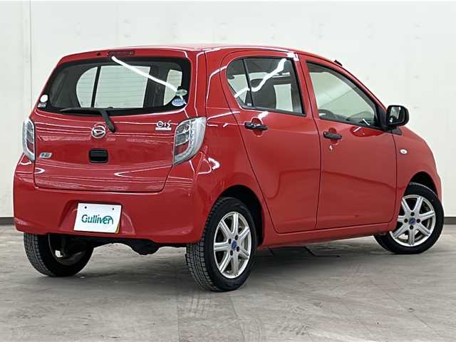 ダイハツ ミラ イース Lf SA 道央・札幌 2014(平26)年 16.6万km シャイニングレッド /4WD//アイドリングストップ//CD//ミュージックサーバー//ミュージックプレイヤー接続(AUX)//布シート//アルミホイール社外14インチ//ABS//横滑り防止装置//衝突被害軽減システム//ダブルエアバック//パワーウィンドウ//パワーステアリング