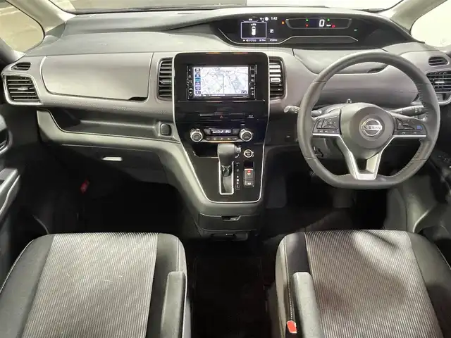 日産 セレナ ハイウェイスター V 大阪府 2021(令3)年 2.8万km ダイヤモンドブラック プロパイロット 純正ナビ(フルセグ/DVD再生/Bluetooth) 360カメラ ETC 両側パワースライドドア 後席モニター デジタルインナーミラー 衝突軽減 BSM クリアランスソナー ドラレコ