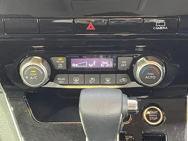 日産 セレナ ハイウェイスター V 大阪府 2021(令3)年 2.8万km ダイヤモンドブラック プロパイロット 純正ナビ(フルセグ/DVD再生/Bluetooth) 360カメラ ETC 両側パワースライドドア 後席モニター デジタルインナーミラー 衝突軽減 BSM クリアランスソナー ドラレコ