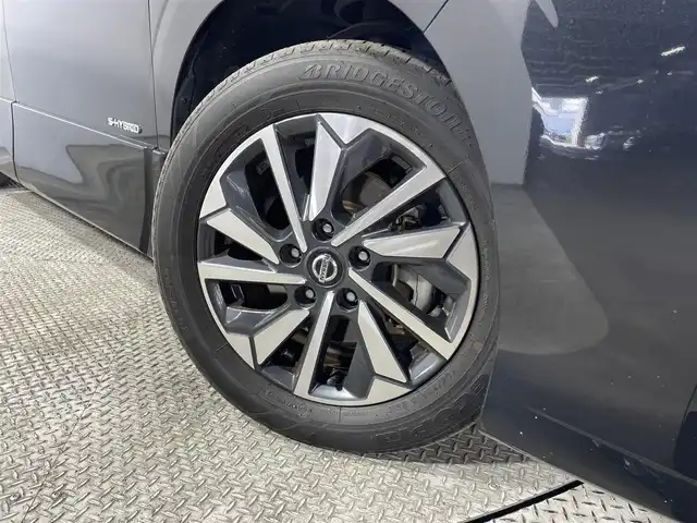 日産 セレナ ハイウェイスター V 大阪府 2021(令3)年 2.8万km ダイヤモンドブラック プロパイロット 純正ナビ(フルセグ/DVD再生/Bluetooth) 360カメラ ETC 両側パワースライドドア 後席モニター デジタルインナーミラー 衝突軽減 BSM クリアランスソナー ドラレコ