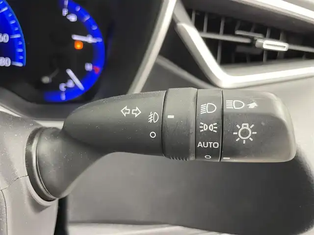 トヨタ カローラ スポーツ ハイブリッドG Z 富山県 2019(令1)年 3.1万km アティチュードブラックマイカ 純正9型ナビ（AM/FM/DVD/BT/フルセグ）/バックカメラ/ドライブレコーダー/ETC/衝突被害軽減システム/レーダークルーズコントロール/レーンキープアシスト/横滑り防止装置/アイドリングストップ/オートLEDライト/オートマチックハイビーム/純正アルミホイール/純正フロアマット/革巻きステアリング/ステアリングスイッチ/オートホールド付電子パーキング/スマートキー