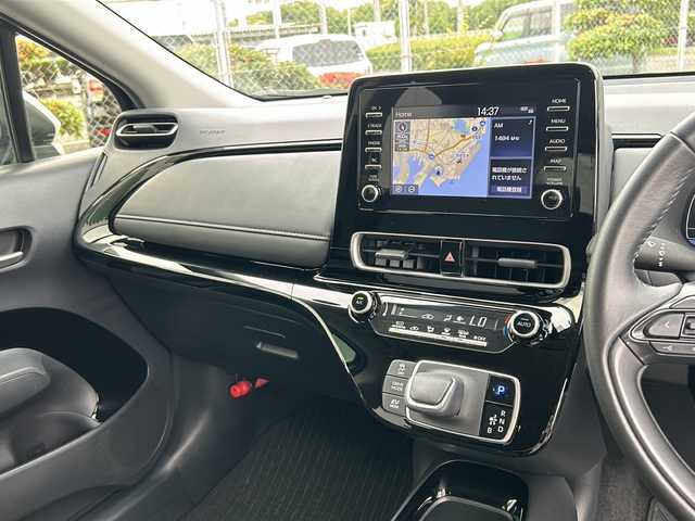 トヨタ アクア G 山口県 2022(令4)年 7.2万km プラチナホワイトパールマイカ T-connectナビ/Bluetoothオーディオ/バックカメラ/Toyota safety sense/・プリクラッシュセーフティ/・レーントレーシングアシスト/・レーダークルーズコントロール/・オートマチックハイビーム/・ロードサインアシスト/プッシュスタート/スマートキー/LEDヘッドライト/オートライト/クリアランスソナー