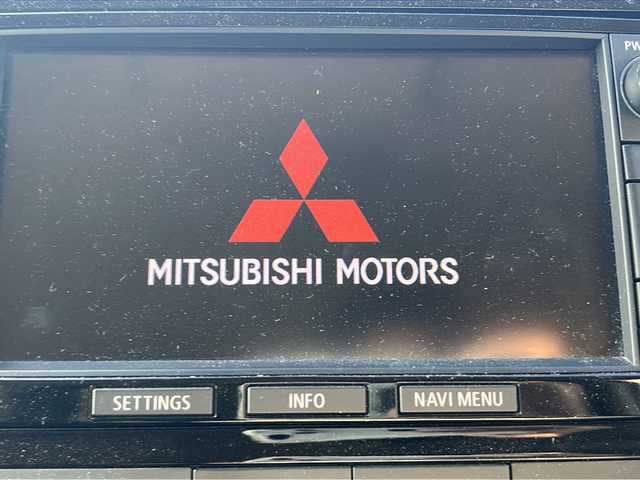 三菱 アウトランダー ＰＨＥＶ G ナビパッケージ 秋田県 2014(平26)年 3.5万km 赤 ４WD/追従機能付きクルーズコントロール/社外スタッドレスタイヤ積み込み/キャリア付き/プラグインハイブリッド/ETC/ペット毛