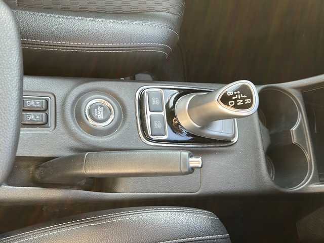 三菱 アウトランダー ＰＨＥＶ G ナビパッケージ 秋田県 2014(平26)年 3.5万km 赤 ４WD/追従機能付きクルーズコントロール/社外スタッドレスタイヤ積み込み/キャリア付き/プラグインハイブリッド/ETC/ペット毛