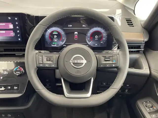 日産 セレナ e－パワー ハイウェイスター V 栃木県 2025(令7)年 0.1千km プリズムホワイト 登録済未使用車/NissanConnectナビゲーションシステム/　（Bluetooth/フルセグTV/USB）/インテリジェント アラウンドビューモニター/6スピーカー/プロパイロット（ナビリンク機能付）/プロパイロット緊急停止支援システム/ワイヤレス充電器/オートレベライザー/ETC2.0ユニット（ビルトインタイプ）/ドライブレコーダー（前後セット）/アダプティブLEDヘッドライトシステム/インテリジェント ルームミラー/アドバンスドドライブアシストディスプレイ/　　　　　　　　　　　　　　（12.3インチカラーディスプレイ）/統合型インターフェースディスプレイ/ヘッドランプ オートレベライザー/アダプティブLEDヘッドライトシステム/純正16インチAW
