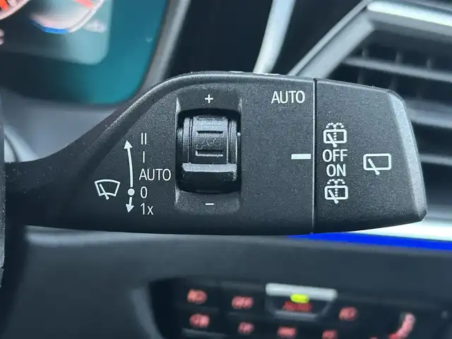 ＢＭＷ ３２０ｉ ツーリング Mスポーツ 福岡県 2020(令2)年 3.5万km サファイアブラックP ワンオーナー/アンビエントライト/純正ナビ/Bluetooth/USB/CarPlay/アダプティブクルーズコントロール/ブラインドスポット/レーンキープ/360°カメラ/パワーシート/メモリーシート/ハンズフリーパワーテールゲート/ワイヤレス充電/純正18インチアルミ/ミラー一体型ETC/ドラレコ/純正フロアマット/LEDヘッドライト/スマートキー