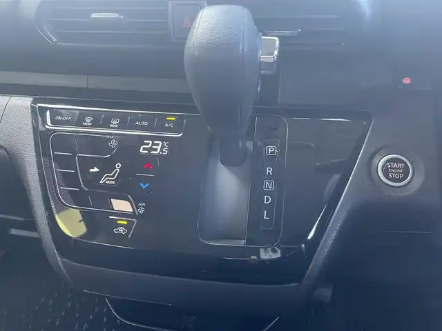 日産 ルークス ハイウェイスター X 埼玉県 2020(令2)年 9万km アッシュブラウンM (株)IDOMが運営する【じしゃロン川越店】の自社ローン専用車両になります。/こちらは現金またはオートローンご利用時の価格です。/自社ローンご希望の方は別途その旨お申付け下さい/純正ＳＤナビ/（AM/FM/CD/DVD/BT)　/アラウンドビュモニター　/フルセグＴＶ　/ＥＴＣ　/ＬＥＤヘッドライト　/オートライト　/片側パワースライドドア　/ドアバイザー　/コーナーセンサー　/ウインカミラー　/電動格納ミラー