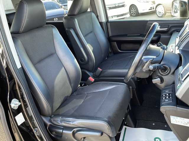 ホンダ ステップワゴン スパーダ Z クールスピリット 栃木県 2012(平24)年 8.2万km プレミアムスパークルブラックパール 純正ナビ/CD/DVD/TV/USB/ビデオ/VSA（ABS＋TCS＋横すべり抑制）+ヒルスタートアシスト機能/バックカメラ/ドライブレコーダー/ETC/アイドリングストップシステム/エコアシスト（ECONモード、コーチング機能）/クルーズコントロール/アクティブコーナリングライト/両側パワースライドドア/Hondaスマートキーシステム/盗難防止装置/スパーダ専用17インチアルミホイール/フォグライト/パドルシフト/ドアバイザー/HIDベットライト/オートライト