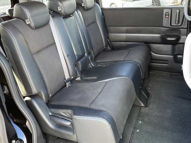 ホンダ ステップワゴン スパーダ Z クールスピリット 栃木県 2012(平24)年 8.2万km プレミアムスパークルブラックパール 純正ナビ/CD/DVD/TV/USB/ビデオ/VSA（ABS＋TCS＋横すべり抑制）+ヒルスタートアシスト機能/バックカメラ/ドライブレコーダー/ETC/アイドリングストップシステム/エコアシスト（ECONモード、コーチング機能）/クルーズコントロール/アクティブコーナリングライト/両側パワースライドドア/Hondaスマートキーシステム/盗難防止装置/スパーダ専用17インチアルミホイール/フォグライト/パドルシフト/ドアバイザー/HIDベットライト/オートライト