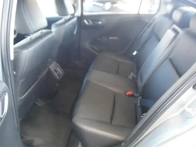 ホンダ グレイス ハイブリッド EX 東京都 2015(平27)年 7.3万km グレー ワンオーナー車/保証書あり/純正ナビ・TV/　BLUETOOTH・HDMI/　バックカメラ・ビルトインETC/ドライブレコーダー/ハーフレザーシート/　前席シートヒーター/あんしんパッケージ/パドルシフト/　クルーズコントロール/モデューロサイドスポイラー/LEDヘッドライト/電動コーナーポール/イルミスカッフプレート/スマートキー×2個