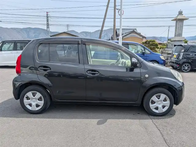 ダイハツ ブーン 1．0 CL 福井県 2013(平25)年 10.8万km ブラックマイカメタリック 横滑り防止装置/前後ドライブレコーダー/ETC/純正ディーラーオプションナビ/フルセグテレビ/純正ホイルキャップ/純正フロアマット/リモコンキー