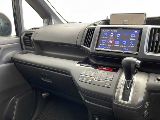 ホンダ ステップワゴン G 新潟県 2010(平22)年 10.6万km クリスタルブラックパール ALPINE製メモリナビ　/バックカメラ　/社外１５インチアルミホイール　/４WD/リモコンキー