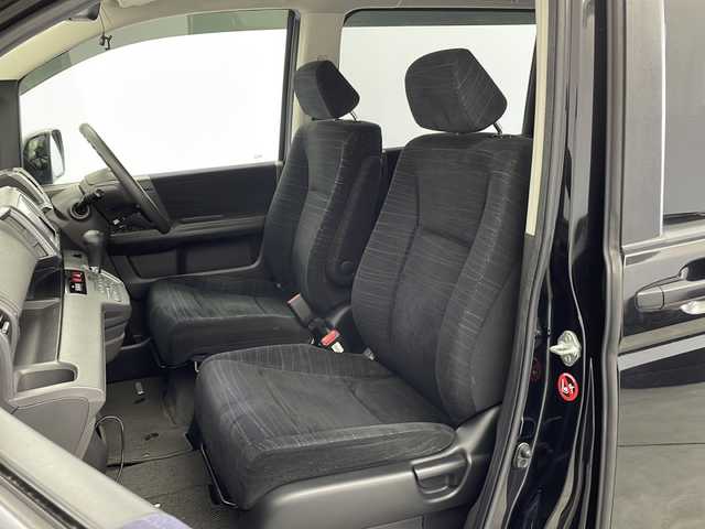 ホンダ ステップワゴン G 新潟県 2010(平22)年 10.6万km クリスタルブラックパール ALPINE製メモリナビ　/バックカメラ　/社外１５インチアルミホイール　/４WD/リモコンキー