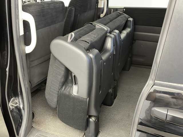 ホンダ ステップワゴン G 新潟県 2010(平22)年 10.6万km クリスタルブラックパール ALPINE製メモリナビ　/バックカメラ　/社外１５インチアルミホイール　/４WD/リモコンキー