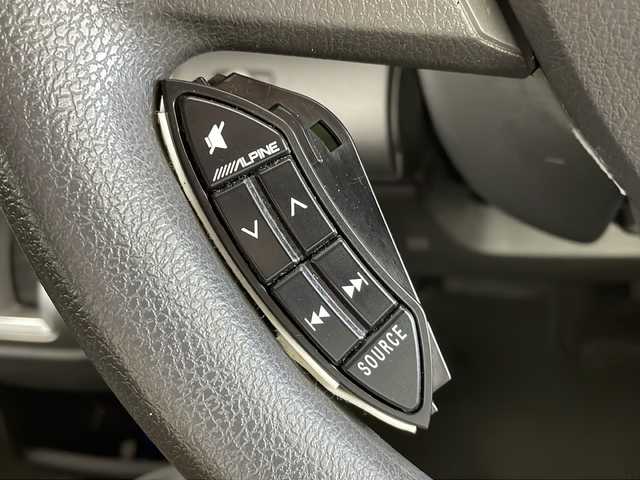 ホンダ ステップワゴン G 新潟県 2010(平22)年 10.6万km クリスタルブラックパール ALPINE製メモリナビ　/バックカメラ　/社外１５インチアルミホイール　/４WD/リモコンキー