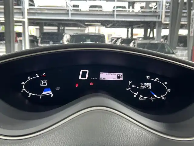 日産 セレナ HWS S HV Vエアロ+Sefty 大阪府 2015(平27)年 5.2万km ブリリアントホワイトパール 純正ナビ(フルセグ/DVD再生/Bluetooth) 360カメラ 後席モニター ETC 両側パワースライドドア 衝突軽減 クルコン クリアランスソナー レーンアシスト スマートキー Pスタート