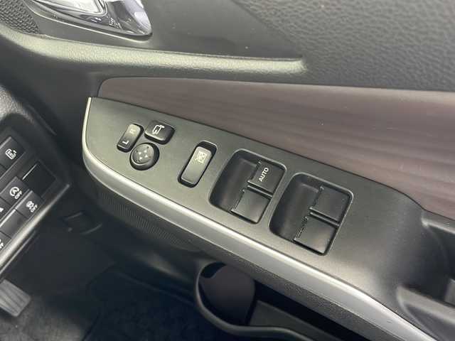 スズキ ソリオ バンディット HV MV 愛知県 2021(令3)年 2.9万km フレイムオレンジパールメタリック/ブラック2トーンルーフ 衝突被害軽減ブレーキ/純正9インチディスプレイオーディオ（ナビあり）/全方位カメラ/両側パワースライドドア/レーダークルーズコントロール/シートヒーター/フルセグTV/CD/Bluetooth/ヘッドアップディスプレイ/コーナーセンサー/純正アルミホイール/LEDヘッドライト/インテリジェントミラー/オートマチックハイビーム/ドライブレコーダー/ETC/ステアリングスイッチ/スマートキー/プッシュスタート