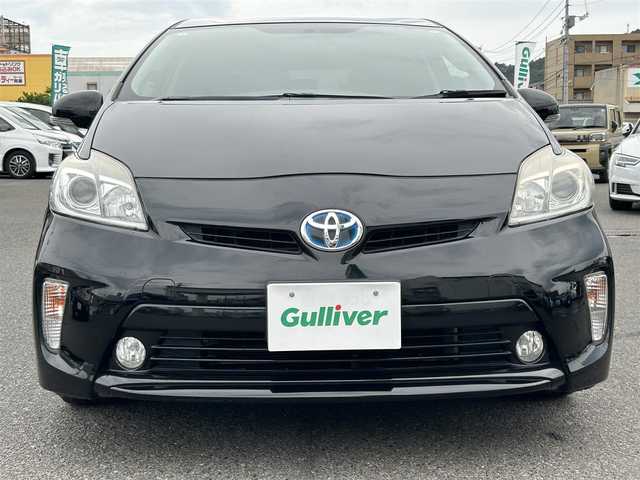 トヨタ プリウス S 広島県 2013(平25)年 15.4万km ブラック 純正ナビ/「CD/DVD/Bluetooth」/バックカメラ/ETC/一時停止案内/HIDヘッドライト/フォグライト/オートライト/プッシュスタート/純正15インチAW/純正フロアマット/保証書