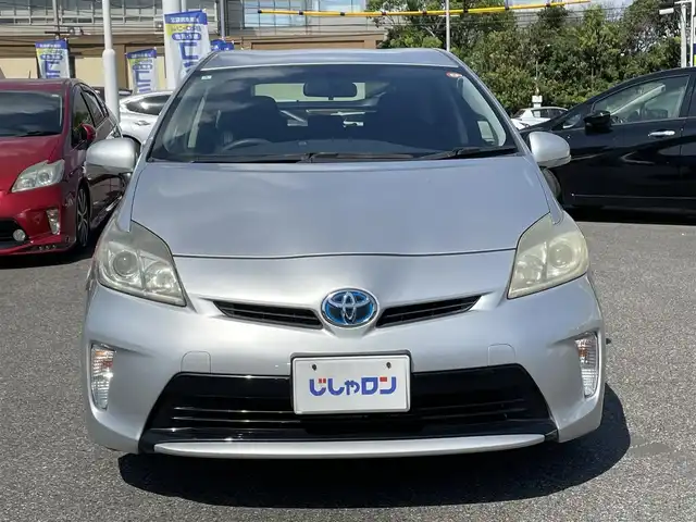トヨタ プリウス S 愛知県 2012(平24)年 14.1万km プレミアムシルバーM (株)IDOMが運営する【じしゃロン名古屋鳴海店】の自社ローン専用車両になりますこちらは現金またはオートローンご利用時の価格です。自社ローンご希望の方は別途その旨お申付け下さい/スマートキー/純正ナビ・TV/バックカメラ/ビルトインETC/HID
