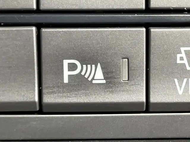 マツダ ＣＸ－５ XD ブラックトーンエディション 神奈川県 2022(令4)年 2.2万km ポリメタルグレーM ディーゼルターボ/マツダコネクトSDナビゲーション/フルセグ　Bluetooth　USB　/360度ビューカメラ/ヘッドアップディスプレイ/パワーバックドア/i-ACTIVSENSE/アドバンスドスマートシティブレーキサポート/スマートブレーキサポート/マツダレーダークルーズコントロール/AT誤発進抑制制御/車線逸脱警報システム/レーンキープアシストシステム/アダブティブLEDヘッドライト/ドライバーアテンションアラート/ブラインドスポットモニタリング/交通標識認識システム/リアクロストラフィックアラート/アイドリングストップ/前後ソナー/ハーフレザーシート/運転席パワーシート/ポジションメモリー/前席シートヒーター/革巻きステアリング/パドルシフト/ステアリングスイッチ/社外前方ドライブレコーダー/社外ETC/電動パーキングブレーキ/オートブレーキホールド/プッシュスタート/スマートキー/オートライト/フロントフォグランプ/純正19インチアルミホイール/純正リアスポイラー/取説　保証書　スペアキー