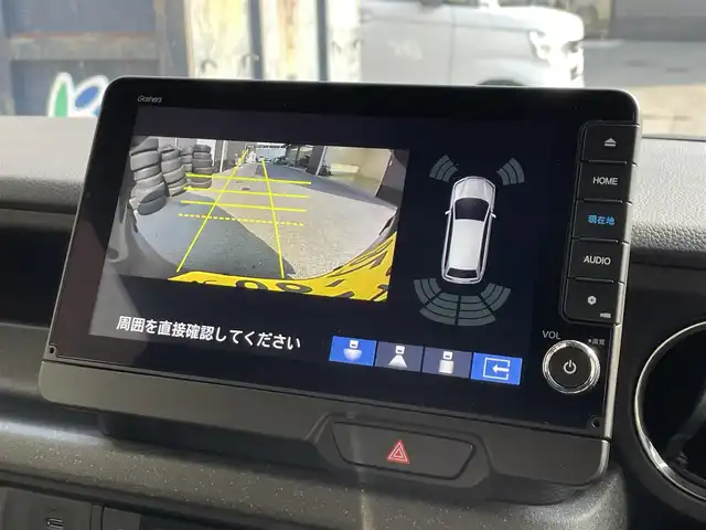 ホンダ Ｎ ＢＯＸ カスタム 滋賀県 2024(令6)年 0.1万km ミッドナイトブルービームM 禁煙車/純正9型ナビ/（BT/CD/DVD/AppleCarPlay/AndroidAuto/フルセグ）/片側電動スライドドア/前方ドライブレコーダー/バックカメラ/ETC/ホンダセンシング/・衝突軽減ブレーキ（CMBS）/・誤発進抑制機能（前方・後方）/・歩行者事故低減ステアリング/・路外逸脱抑制機能/・アダプティブクルーズコントロール（ACC）/・車線維持支援システム（LKAS）/・先行車発進お知らせ機能/・標識認識機能/・オートハイビーム/電動パーキング/オートホールド/オートエアコン/USB（Type-A/Type-C）/スマートキー/スペアキー/オートライト/LEDヘッドライト