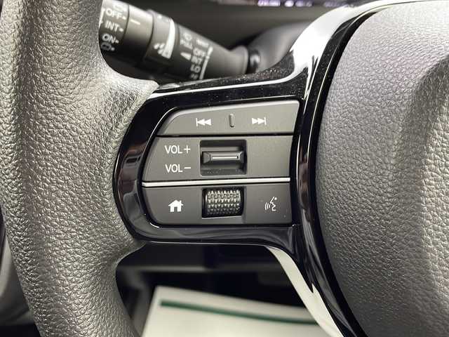 ホンダ Ｎ ＢＯＸ カスタム 大阪府 2024(令6)年 0.1万km ミッドナイトブルービームM 禁煙車/純正9型ナビ/（BT/CD/DVD/AppleCarPlay/AndroidAuto/フルセグ）/片側電動スライドドア/前方ドライブレコーダー/バックカメラ/ETC/ホンダセンシング/・衝突軽減ブレーキ（CMBS）/・誤発進抑制機能（前方・後方）/・歩行者事故低減ステアリング/・路外逸脱抑制機能/・アダプティブクルーズコントロール（ACC）/・車線維持支援システム（LKAS）/・先行車発進お知らせ機能/・標識認識機能/・オートハイビーム/電動パーキング/オートホールド/オートエアコン/USB（Type-A/Type-C）/サンシェード/オートリトラミラー/D/N席シートヒーター/スマートキー/スペアキー/オートライト/LEDヘッドライト