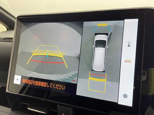 トヨタ ヴォクシー S－Z 千葉県 2024(令6)年 0.7万km ホワイトパールクリスタルシャイン 禁煙車/純正8インチディスプレイオーディオ（コネクティットナビ対応）/フルセグTV　Bluetooth　CD/バックカメラ/全方位カメラ/両側パワースライドドア/ビルトインETC2.0/オートライト/オートハイビーム/LEDヘッドライト/トヨタセーフティセンス/・レーンディパーチャーアラート/・ブラインドスポットモニター/・プリクラッシュセーフティ/・プロアクティブドライビングアシスト/・パーキングサポートブレーキ/・ロードサインアシスト/・レーダークルーズコントロール/コーナーセンサー/電子パーキング/ブレーキホールド/シートヒーター/ハンドルヒーター/パワーバックドア/オートリトラミラー/USB　タイプC　HDMI/純正アルミホイール/純正フロアマット/スマートキー