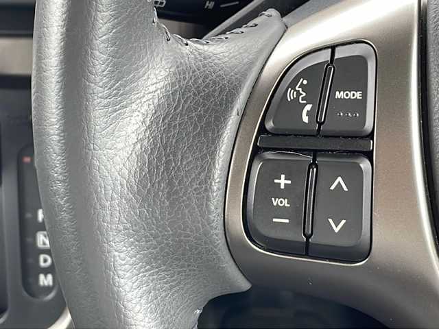 スズキ ハスラー Jスタイル Ⅱ ターボ 三重県 2016(平28)年 3.4万km アクティブイエロー/ブラック2トーンルーフ 純正ナビ（AM/FM/CD/TV/BT）/全周囲モニター/前席シートヒーター/ETC/オートライト/純正フロアマット/スペアキー/パドルシフト/革巻きステアリング/電動格納ミラー/禁煙車