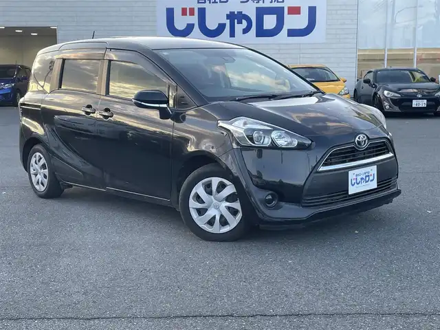 トヨタ シエンタ ハイブリッド X 東京都 2015(平27)年 9.4万km ブラックマイカ (株)IDOMが運営する【じしゃロン昭島店】の自社ローン対象車両になります。こちらは現金ご利用時の価格です。自社ローンご希望の方は別途その旨お申付け下さい。						/エアコン故障/ナビ/ETC/片側パワースライドドア