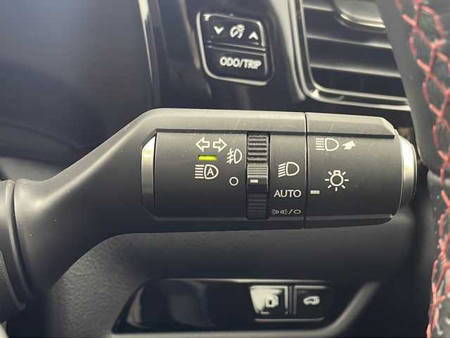 レクサス ＮＸ 350h Fスポーツ 岐阜県 2023(令5)年 2.2万km ホワイトノーヴァガラスフレーク サンルーフ/14インチコネクティッドナビ/ (フルセグTV/Bluetooth/USB/MiraCast)/レクサスセーフティ－システム/プリクラッシュセーフティ/レーダークルーズコントロール/レーントレーシングアシスト/アダプティブハイビームシステム/ロードサインアシスト/プロアクティブドライビングアシスト/レクサスチームメイト/ブラインドスポットモニター/クリアランスソナー/パノラミックビューモニター/ワイヤレス充電/赤レザーシート/シートヒーター/ベンチレーション/パワーシート/シートメモリ/ステアリングヒーター/革巻きステアリング/パドルシフト/ステアリングスイッチ/パワーバックドア/ヘッドアップディスプレイ/LEDヘッドライト/純正アルミホイール/純正フロアマット/純正ドアバイザー/ドライブレコーダー/ETC2.0
