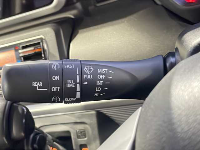 スズキ スペーシア ギア HYBRID XZ 山口県 2023(令5)年 1.8万km クールカーキパールメタリック/ガンメタリック2トーン デュアルセンサーブレーキサポートII	/・アダプティブクルーズコントロール (ACC)/・低速時ブレーキサポート/・誤発進抑制機能 /・ 後方誤発進抑制機能/・発進お知らせ機能/・車線逸脱警報機能 /・ 車線逸脱抑制/・機能ふらつき警報機能/・標識認識機能/・ハイビームアシスト/スマートキー×２/社外メモリナビ　（MDV-D310）/ワンセグTV/CD/DVD/Bluetooth//バックカメラ/両側パワースライドドア/ドライブレコーダー（DC-XR2）/ヘッドアップディスプレイ/LEDオートライト/D席/N席シートヒーター/ルーフレール/ビルトインETC/純正14インチアルミホイール/保証書/取扱説明書
