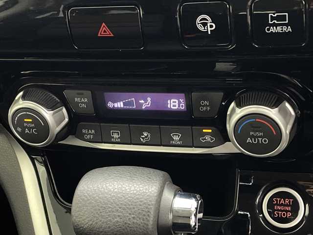 日産 セレナ ハイウェイスター 鹿児島県 2017(平29)年 6.7万km ブリリアントホワイトパール 純正9インチナビ/（AM/FM/CD/DVD/フルセグ/Bluetooth）/フリップダウンモニター/プロパイロット/アラウンドビューモニター/両側パワースライドドア/エマージェンシーブレーキ/デジタルインナーミラー/ドライブレコーダー/ビルトインETC/ステアリングリモコン/オートホールド/パーキングアシスト/純正フロアマット/ドアバイザー/スマートキー/LEDヘッドライト