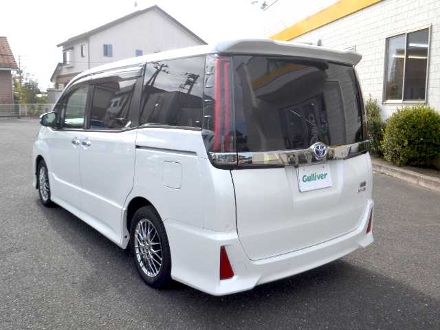 トヨタ ノア ハイブリッド Si ダブルバイビーⅢ 宮城県 2021(令3)年 8.5万km ホワイトパールクリスタルシャイン /純正9インチSDナビ/バックカメラ/純正12.1型フリップダウンモニター/プリクラッシュセーフティ/クリアランスソナー/レーンディパーチャーアラート/クルーズコントロール/両側パワースライドドア/前後ドライブレコーダー/前席シートヒーター/ハーフレザーシート/スマートキー/純正エンジンスターター/ビルトインETC/