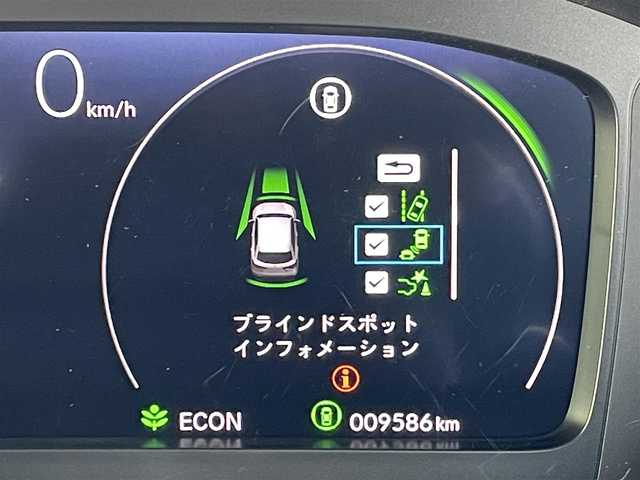 ホンダ ＺＲ－Ｖ ハイブリッド e:HEV Z 東京都 2024(令6)年 1万km プラチナホワイトパール ワンオーナー　/純正９型ナビ　/ＢＯＳＥ　/全周囲カメラ　/電動リアゲート　/レザーシート　/前席パワーシート　/シートヒーター　/ワイヤレス充電　/追従クルコン　/フルセグＴＶ　/前後ドラレコ　/ビルトイン２．０ＥＴＣ/BSＭ/パドルシフト